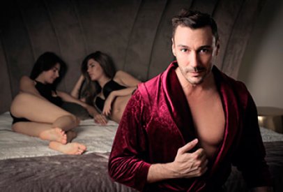 EL SEXO A TRES BANDAS ¡EL MÁS EXCITANTE! EL SEXO A TRES BANDAS ¡EL MÁS EXCITANTE!